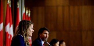 The Honourable Minister of Economic Development and Official Languages, Mélanie Joly.