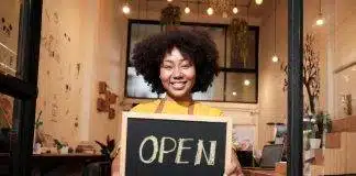 The Colourful Business Expo celebrates racialized, Indigenous and new immigrant SMEs Nov 26 at the Victoria Conference Centre.