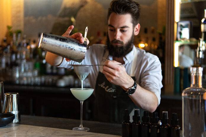 Humboldt Bar: Raise a glass to a near-forgotten naturalist. - Douglas Oct/Nov 2023