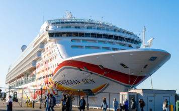 The Norwegian Sun cruise ship, docked at Ogden Point. Photo: Getty Images.