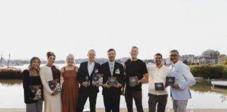 restaurant of the year Victoria BC