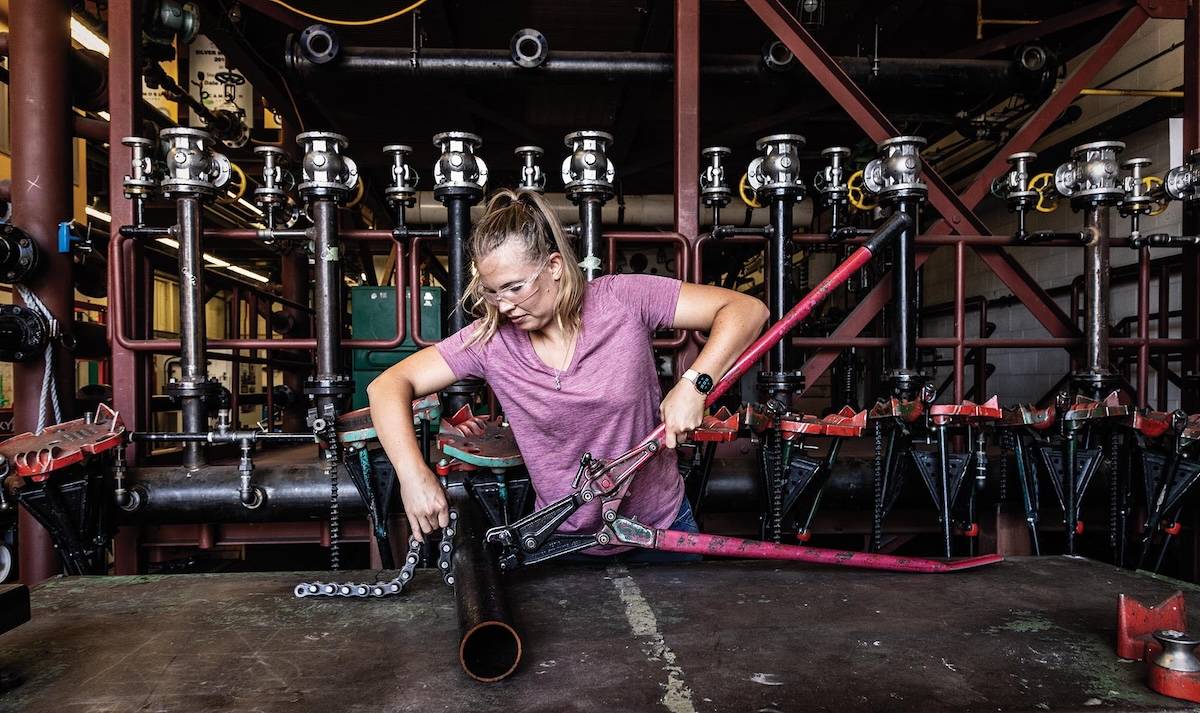 studying plumbing and pipe trades