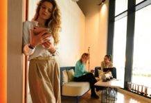 What Not to Wear (and How to Show Up) Casual meeting in a modern space