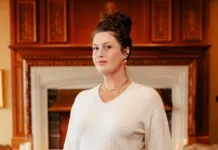 Caitlin McKenzie President and CEO of Monk Office